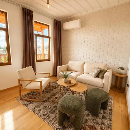 Apartment Tarnovia Boutique Apartment- In The Old Town Of Weliko Tarnowo