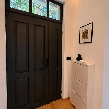 Apartment Tarnovia Boutique Apartment- In The Old Town Of *