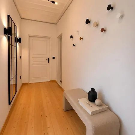 Апартаменты Tarnovia Boutique Apartment- In The Old Town Of