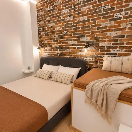 Tarnovia Boutique Apartment- In The Old Town Of *